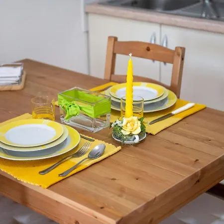 Splendid In With Shared Pool Apartman Sassoferrato